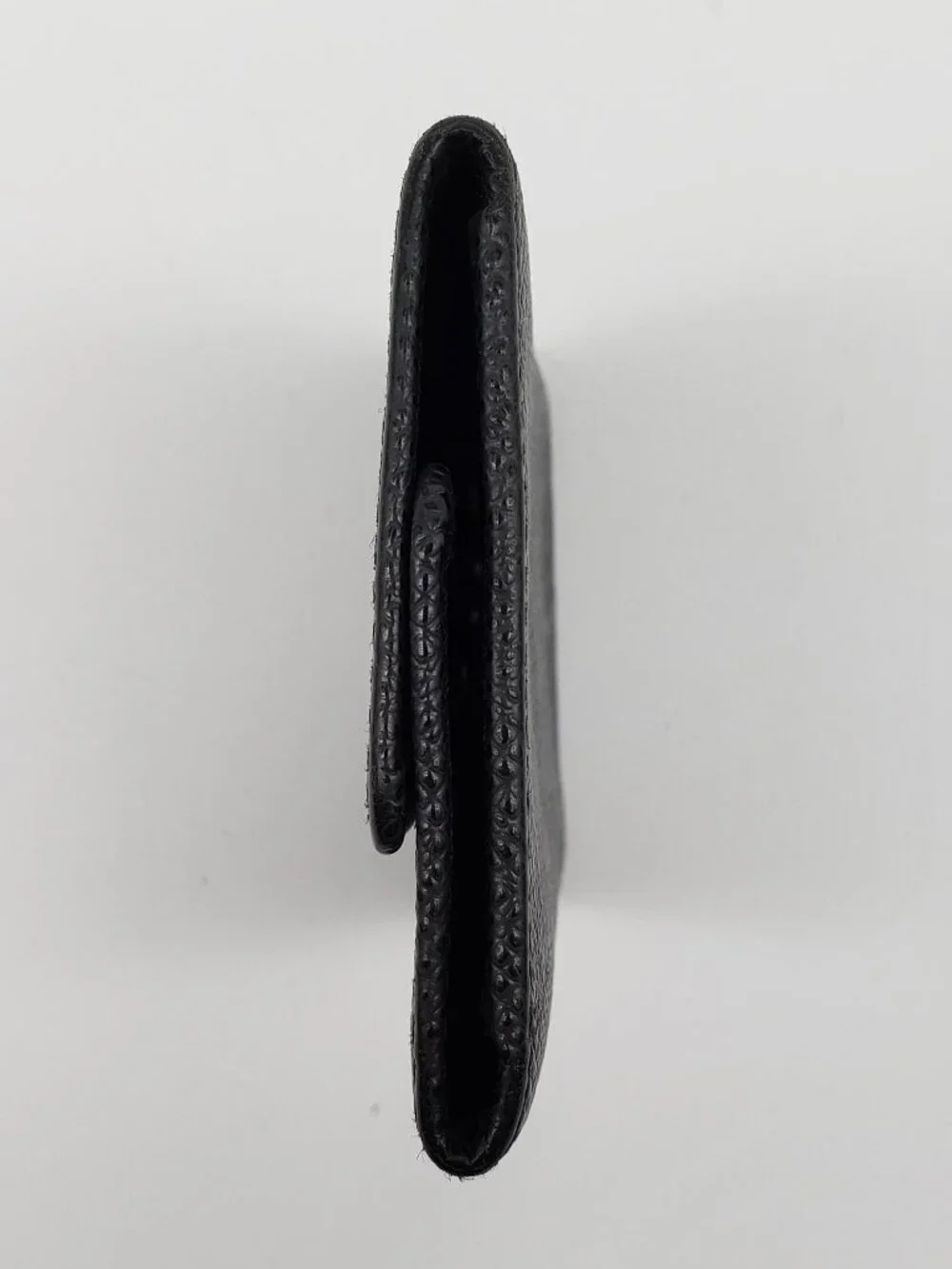 Authentic Louis Vuitton 6-Key Holder – Black Leather – Silver Hardware